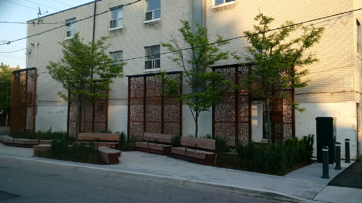 Baby Point Gardens Spring 2017